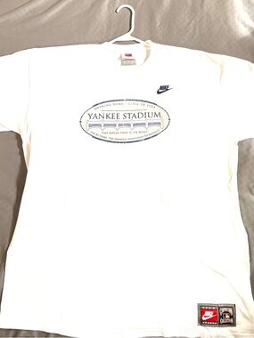 Nike Men’s White Short-Sleeve Yankee Stadium Cooperstown Collection Graphic Tee